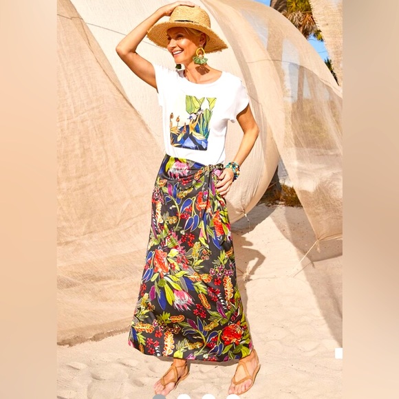 Botanical Print Sarong from Chicos - Picture 2 of 9